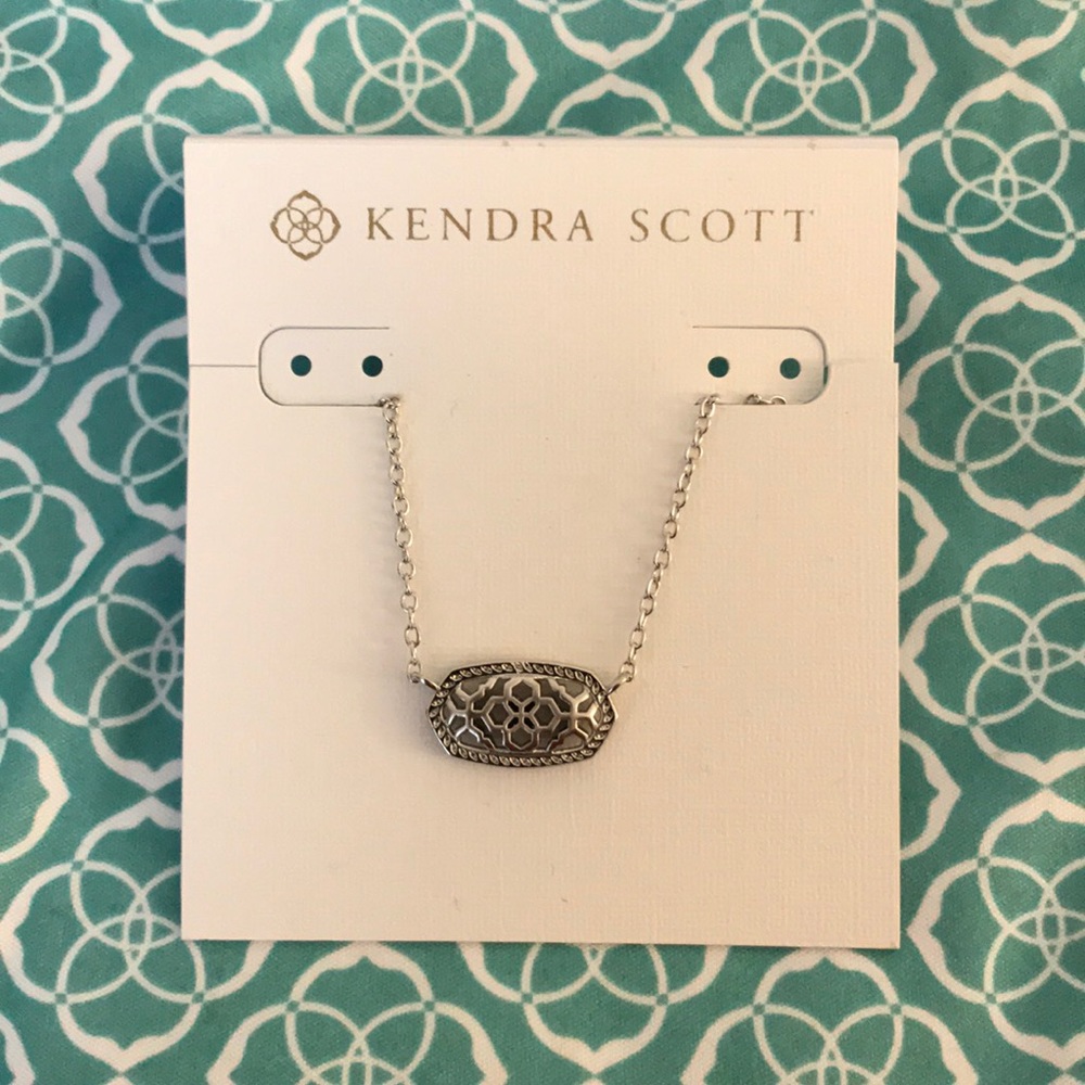 Kendra Scott Elisa Necklace Silver